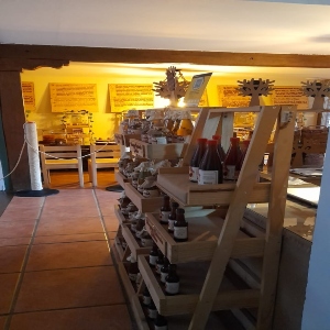 "Un lugar de tradición": Museo del Vinagre en Cali "Un lugar de tradición": Museo del Vinagre en Cali