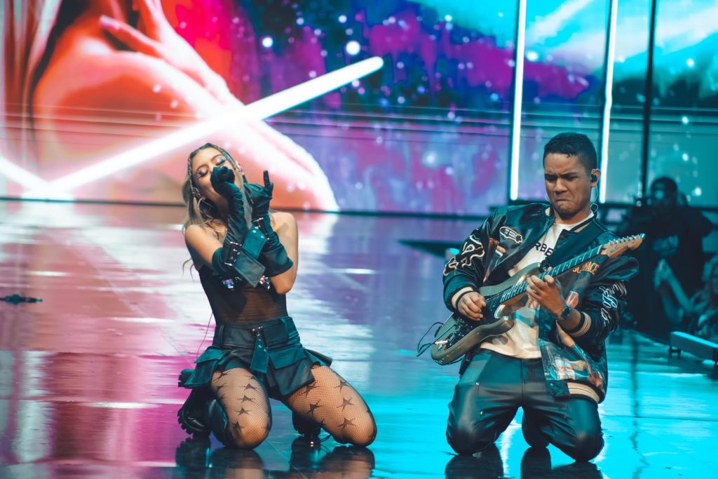 XOXO es la 5ta estrella que ALE lanza de su álbum «ALE La Voz De Una Estrella»